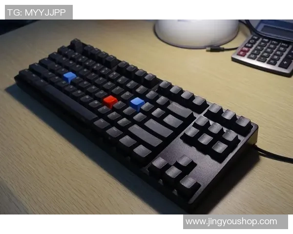 英雄联盟装备选购：机械键盘推荐